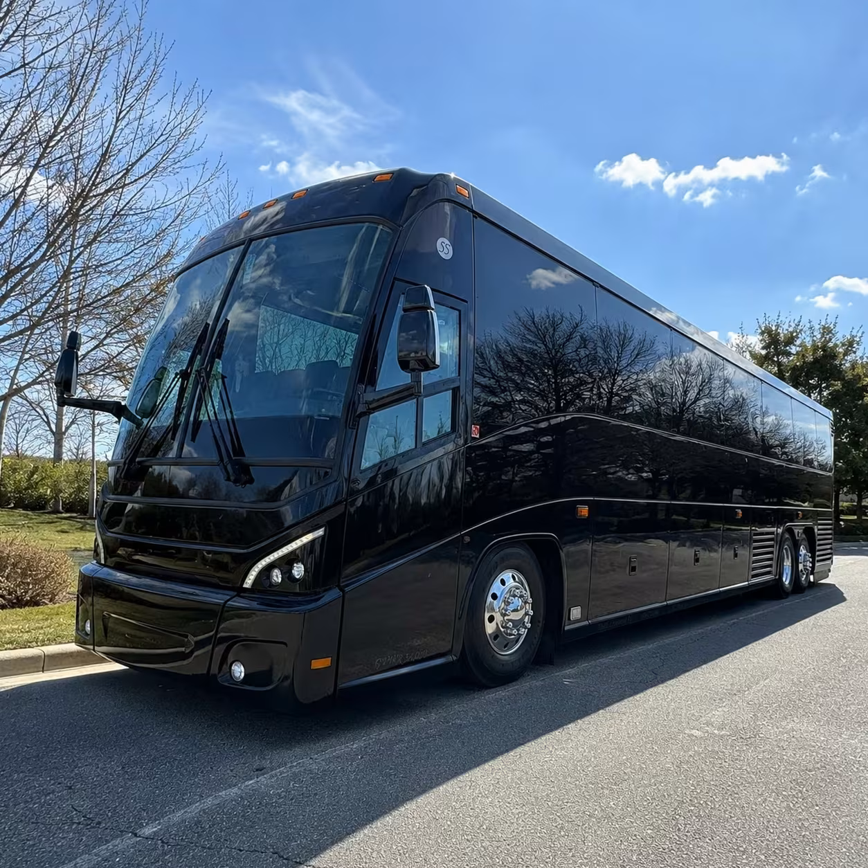 odessa corporate and oilfield shuttle buses for long trips