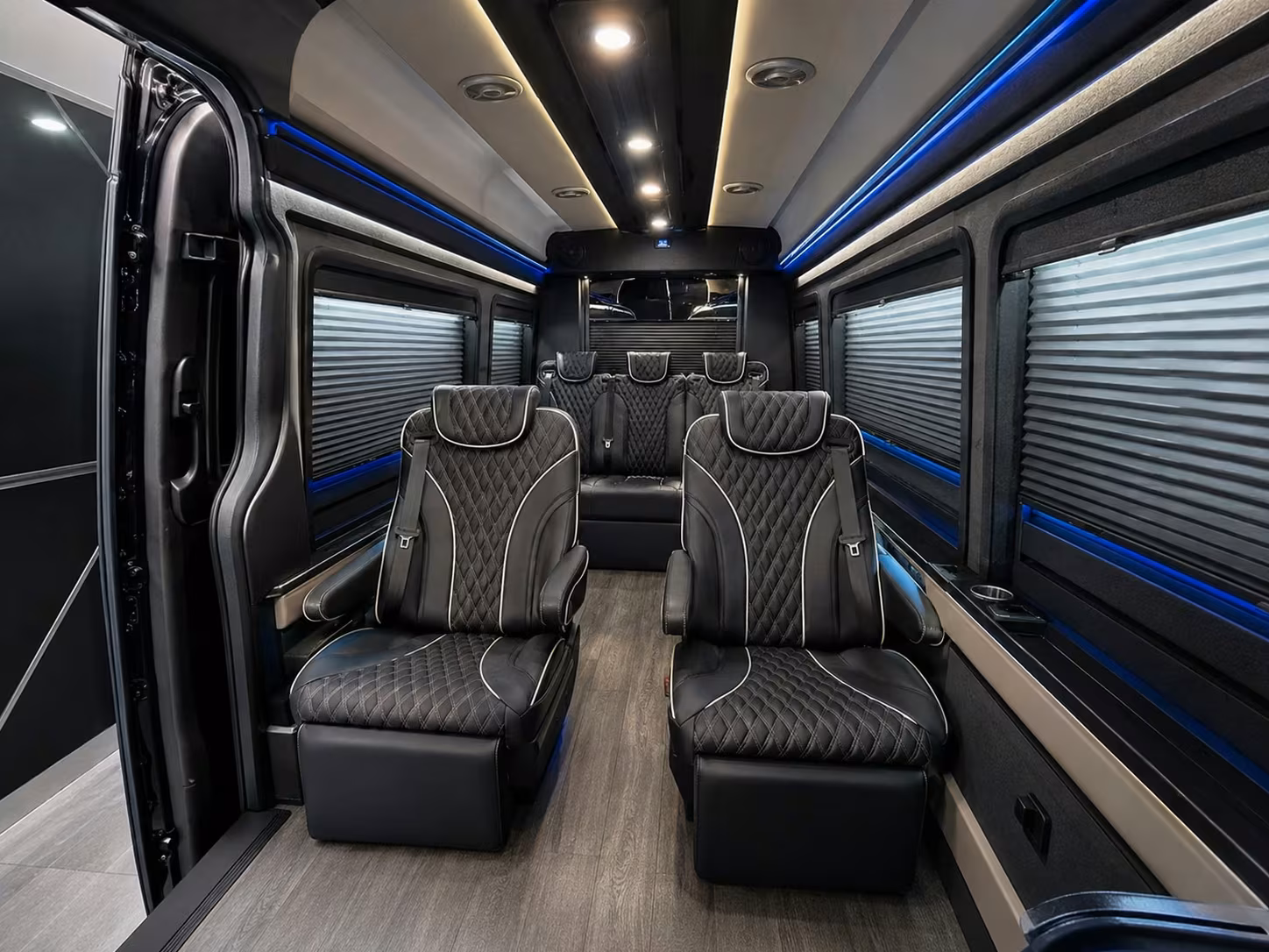 odessa shuttle buses for maf airport drop offs and pickups